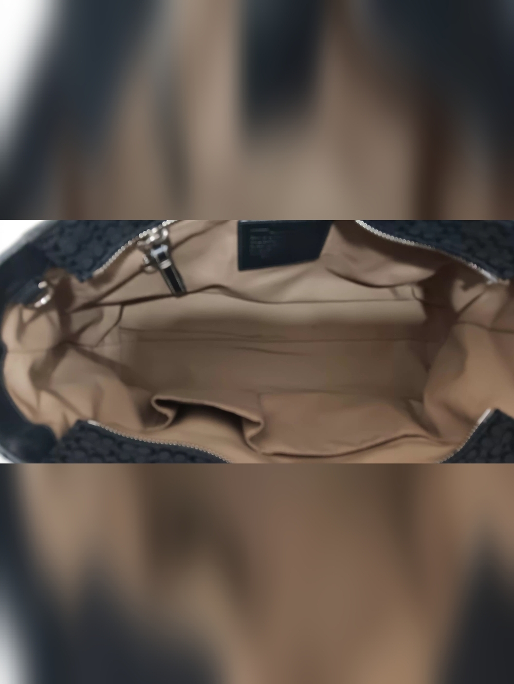 Coach Signature Gallery Tote with Leather Trim EUC - Picture 5 of 6